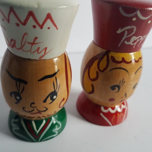 Wooden Salt & Pepper Shakers - Picture 2 of 4